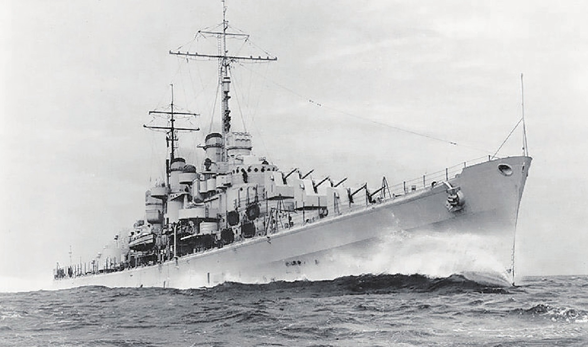 二戰(zhàn)最優(yōu)秀的輕巡洋艦，卓越性能與傳奇故事，二戰(zhàn)最優(yōu)秀的輕巡洋艦，卓越性能鑄就傳奇故事