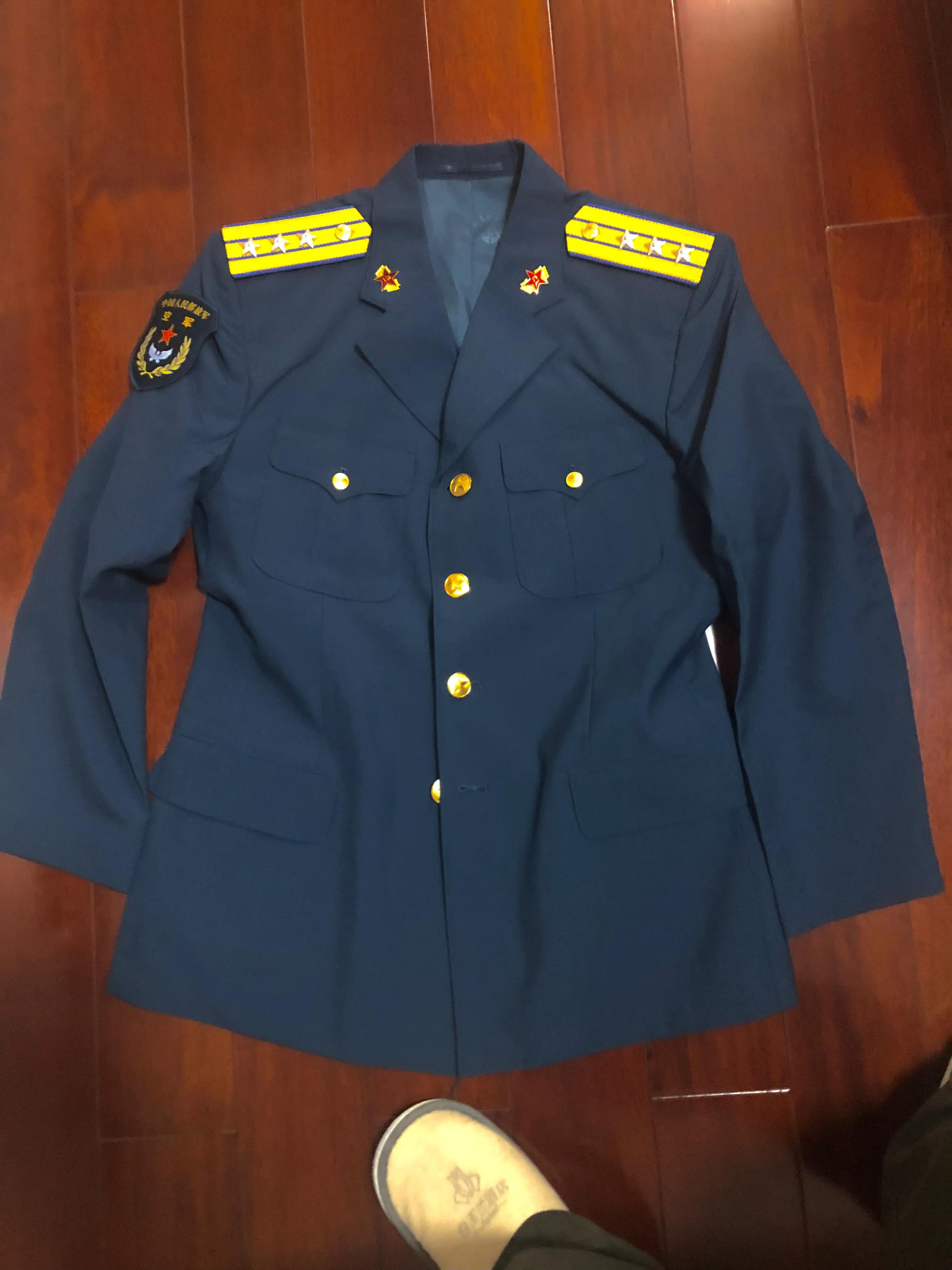 揭秘中國軍隊07式軍服常服，設(shè)計背后的故事與意義，揭秘中國軍隊07式軍服常服設(shè)計背后的故事與深層意義
