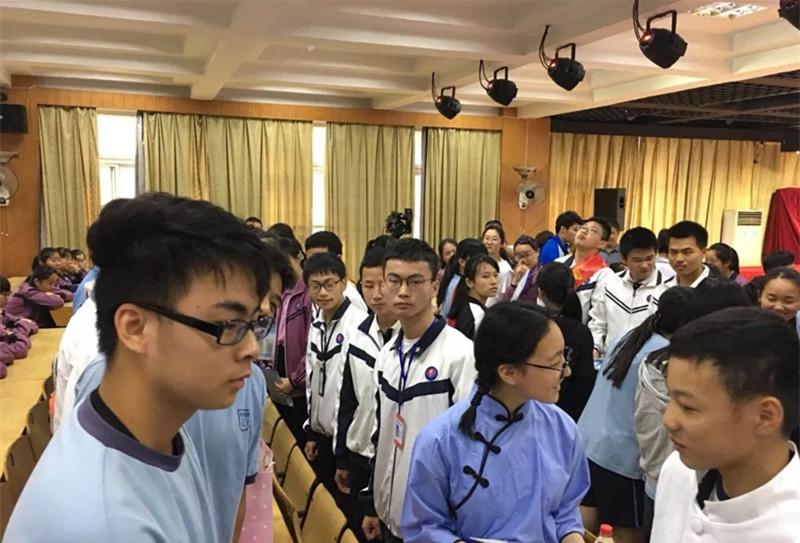 新澳門三中三6組免費(fèi)公開(kāi)——探索與解析，澳門三中三最新6組數(shù)據(jù)解析與探索，免費(fèi)公開(kāi)揭秘