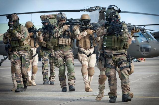 世界軍事強(qiáng)國前十排名2022，全球軍事力量概覽，全球軍事力量概覽，2022年世界軍事強(qiáng)國前十排名榜單