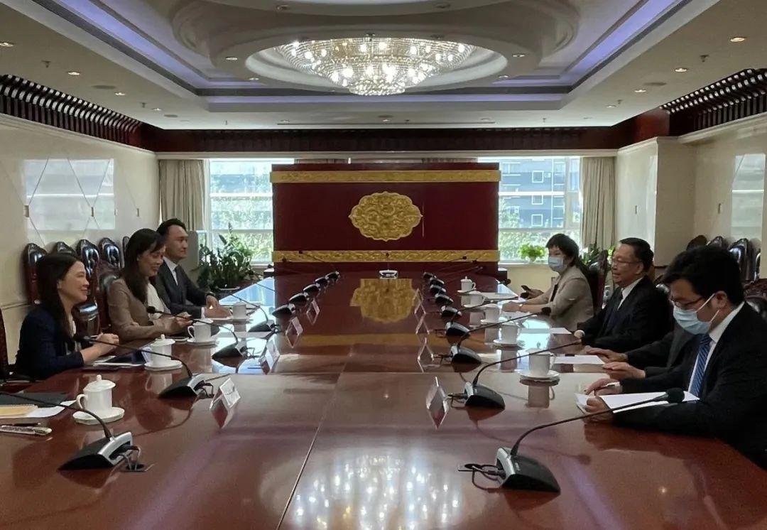 揭秘澳門未來彩票趨勢，精準(zhǔn)預(yù)測六大生肖至2025年（免費(fèi)版），澳門未來彩票趨勢揭秘與精準(zhǔn)生肖預(yù)測至2025年（免費(fèi)版概覽）