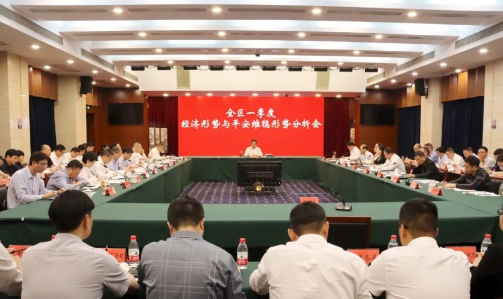 穩(wěn)包三肖必開一期王中王，揭秘彩票背后的秘密與策略，揭秘彩票背后的秘密與策略，穩(wěn)包三肖王中王一期必開！