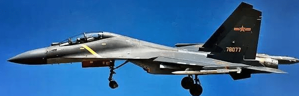 殲11、殲15與殲16，三代戰(zhàn)機身不一樣，展現(xiàn)中國航空工業(yè)的輝煌成就，殲11、殲15與殲16，展現(xiàn)中國航空工業(yè)的輝煌成就，三代戰(zhàn)機身的獨特風采