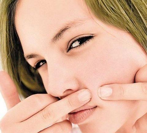 如何有效去除臉上的痘痘和痘印——全方位指南，全方位指南，如何有效去除臉部痘痘與痘印的方法