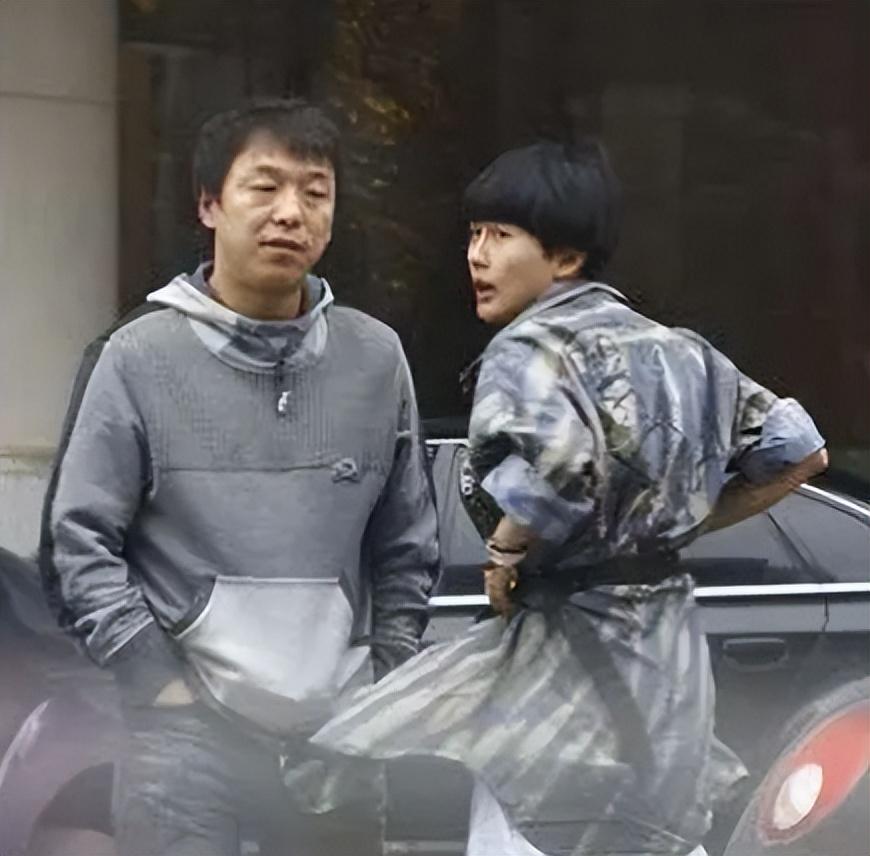 黃渤老婆的個人資料，揭秘背后的神秘面紗，黃渤老婆神秘面紗揭秘，個人資料顯示其非凡魅力
