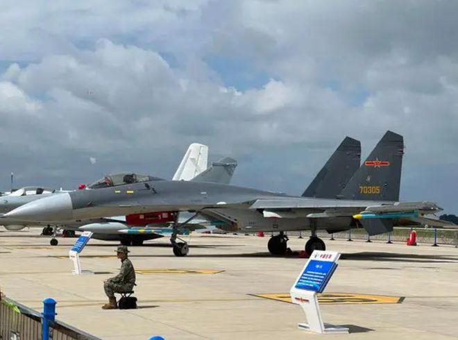 殲-11BG，中國航空工業(yè)的驕傲與未來展望，殲-11BG，中國航空工業(yè)的榮光與未來展望