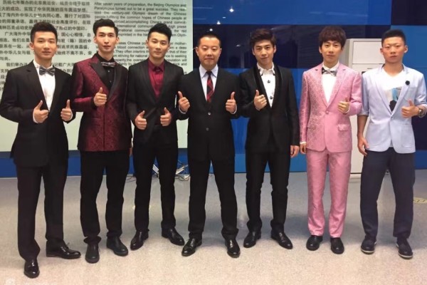 劉伯溫期期精一肖930，揭秘預(yù)測(cè)背后的神秘故事與傳奇人物，劉伯溫揭秘預(yù)測(cè)背后的神秘故事與傳奇人物，期期精一肖傳奇揭秘 930預(yù)測(cè)傳奇人物劉伯溫的一生